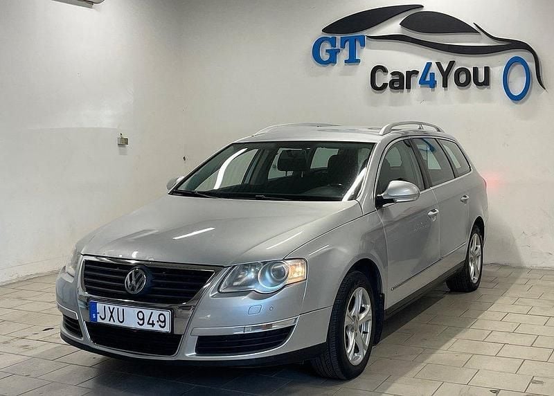 Silver Begagnad 2009 VW Passat Sportline Kombi | 34 500 kr (Marknadspris) - Bild 1/4