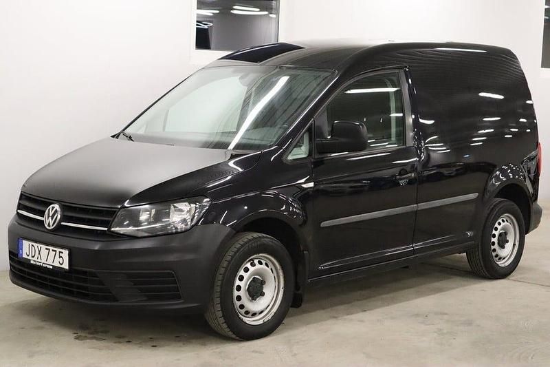 Svart Begagnad 2018 VW Caddy Minibuss | 66 900 kr (Bra pris) - Bild 1/4