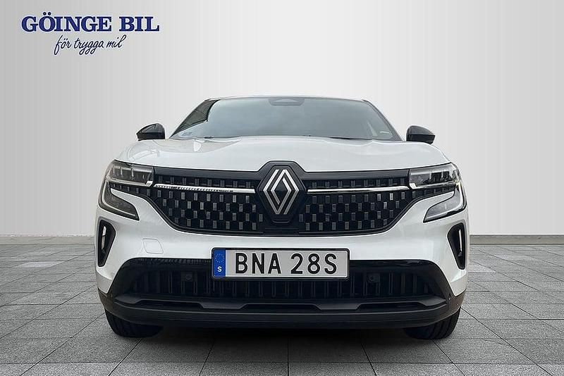 Begagnad Renault Austral Techno 159 HK (116 kW) 2023 Vit SUV