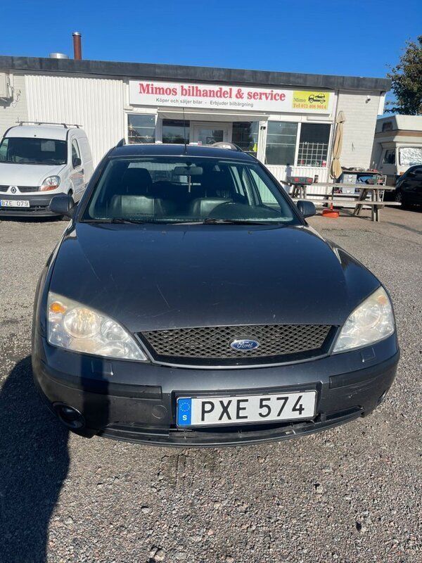 Grå Begagnad 2003 Ford Mondeo Kombi | 14 900 kr (Lite dyr) - Bild 1/4