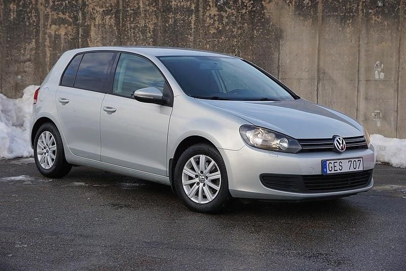 Begagnad VW Golf VI 122 HK (89 kW) 2009 Grå Halvkombi