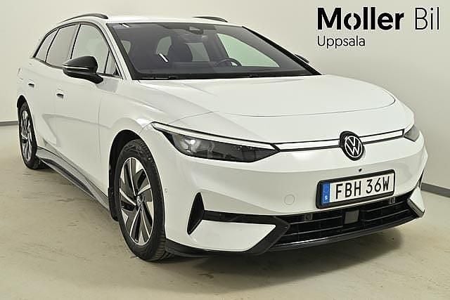 Vit Begagnad 2025 VW ID.7 Pro Kombi | 509 900 kr (Marknadspris) - Bild 1/4