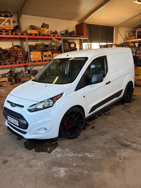 Begagnad 2018 Ford Transit Connect Minibuss | 100 000 kr (Marknadspris) - Bild 1/4
