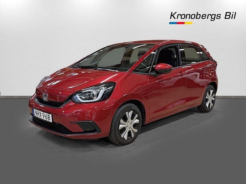 Premium crystal red metallic Begagnad 2023 Honda Jazz Elegance Halvkombi | 219 500 kr (Lite dyr) - Bild 1/4