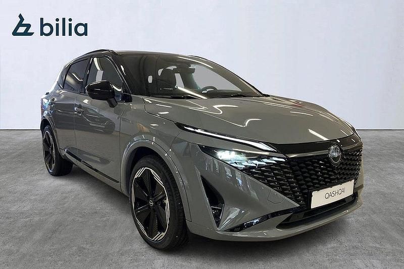 Begagnad Nissan Qashqai 360º 159 HK (116 kW) 2024 Grå SUV