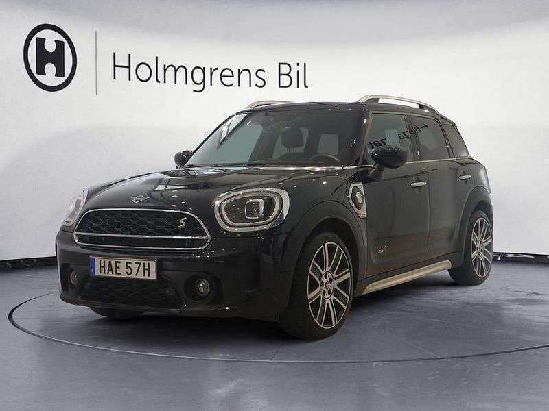 Enigmatic black metallic Begagnad 2023 Mini Cooper Countryman SUV | 319 800 kr - Bild 1/4