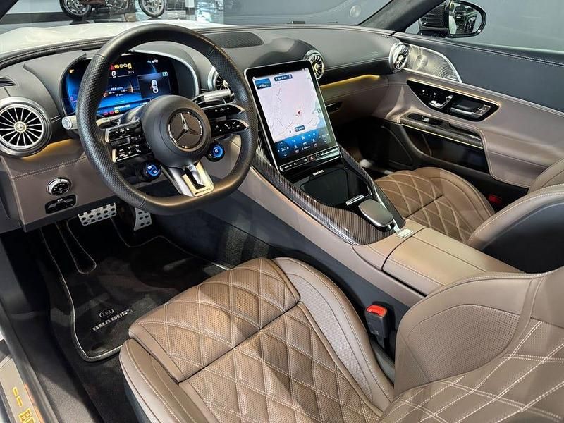 Begagnad Mercedes AMG GT 63 AMG 585 HK (430 kW) 2023 Vit Sportkupé