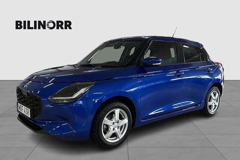 Begagnad Suzuki Swift 83 HK (61 kW) 2024 Blå Halvkombi