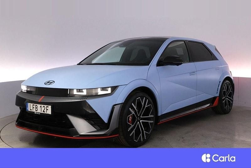 Blå Begagnad 2024 Hyundai Ioniq 6 Sedan | 654 900 kr - Bild 1/2