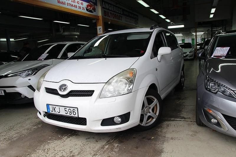 Vit Begagnad 2007 Toyota Corolla Verso Minibuss | 39 999 kr (Marknadspris) - Bild 1/3