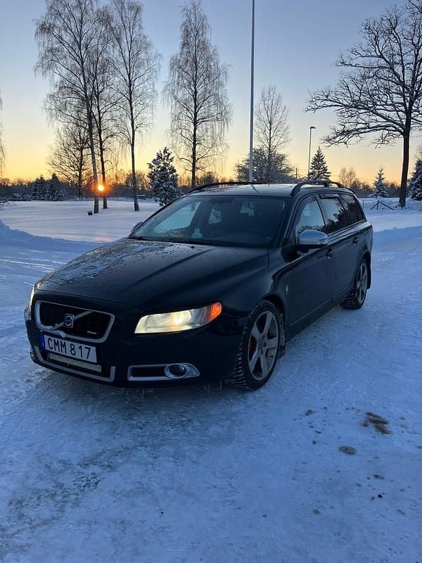 Begagnad 2009 Volvo V70 R-Design Kombi | 115 000 kr (Lite dyr) - Bild 1/4