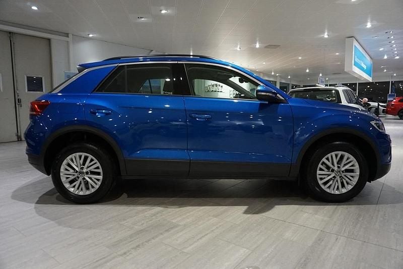 Begagnad VW T-Roc 110 HK (80 kW) 2022 Blå SUV