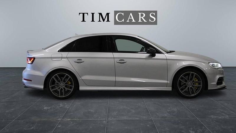 Begagnad Audi S3 305 HK (224 kW) 2014 Silver Sedan