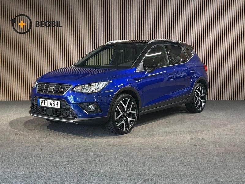 Blå Begagnad 2019 Seat Arona FR SUV | 189 100 kr (Marknadspris) - Bild 1/4