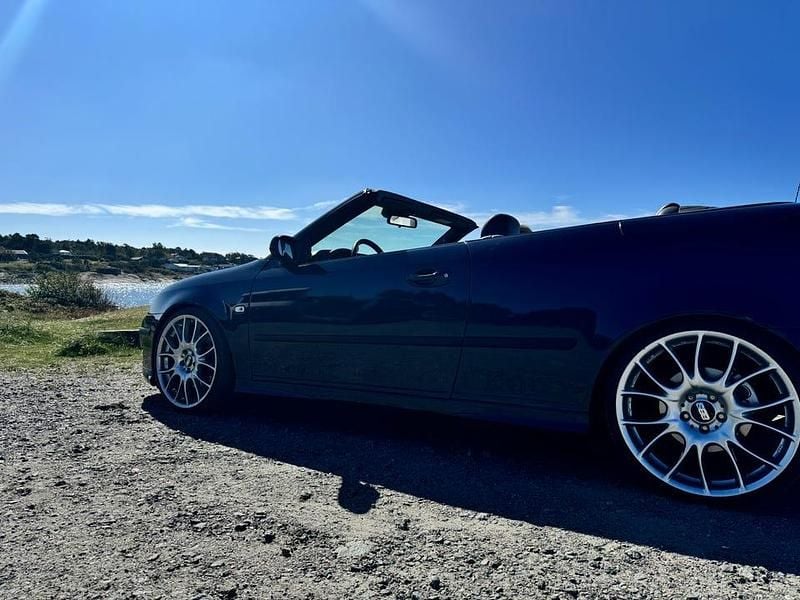 Begagnad Saab 9-3 225 HK (165 kW) 2004 Nocturne blue metallic Cab