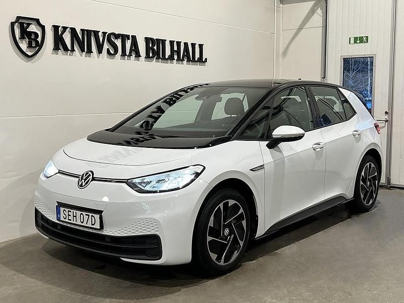 Begagnad VW ID.3 Pro Performance 150 kW (204 HK) 2021 Vit Halvkombi