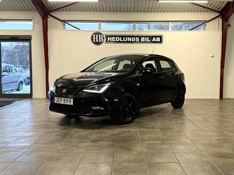 Begagnad Seat Ibiza Black Edition 95 HK (69 kW) 2016 Svart