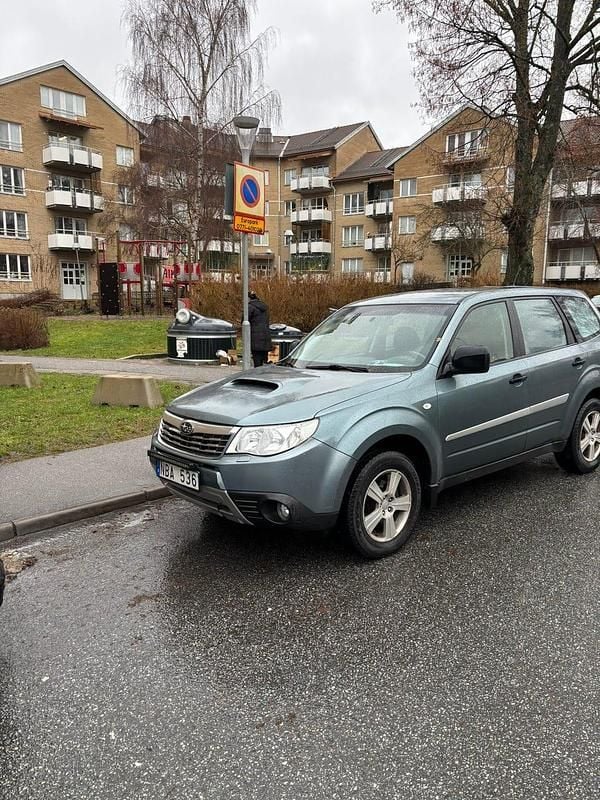 Begagnad 2009 Subaru Forester SUV | 23 000 kr (Bra pris) - Bild 1/3