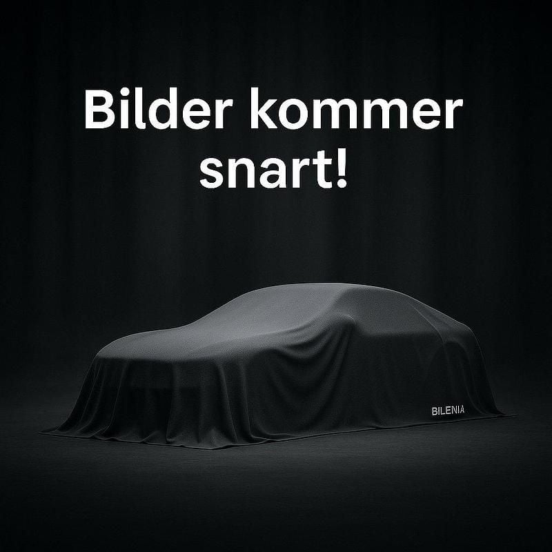 Silver Begagnad 2022 Toyota Camry Hybrid Executive Sedan | 379 900 kr - Bild 1/1