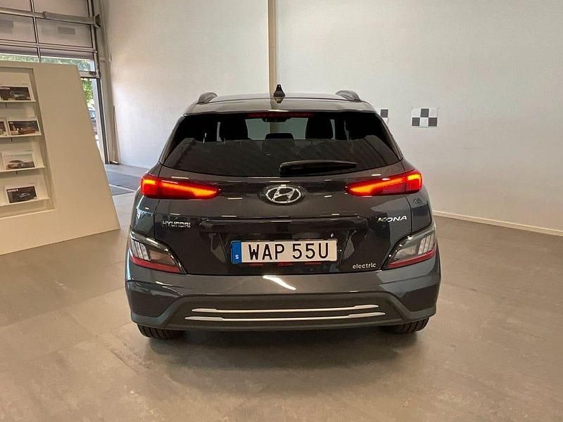 Begagnad Hyundai Kona Advanced 150 kW (204 HK) 2022 Gråmetallic SUV