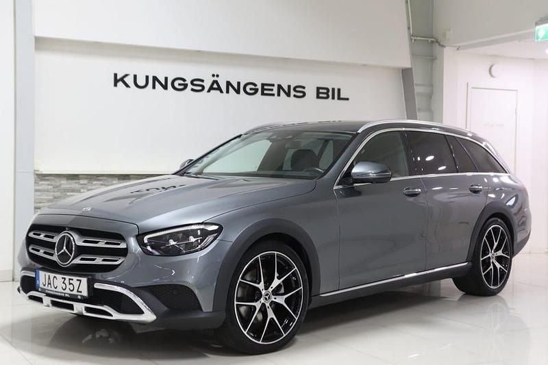 Begagnad Mercedes E220 All-Terrain Avantgarde 200 HK (147 kW) 2022 Grå Kombi