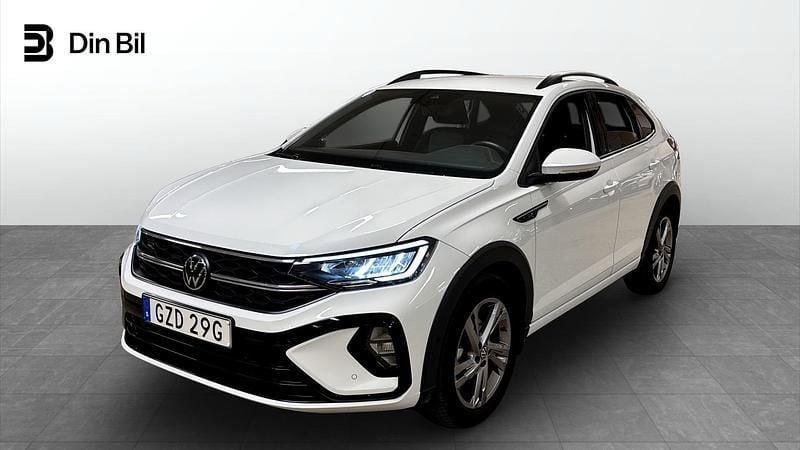 Vit Begagnad 2022 VW Taigo R-line SUV | 234 900 kr (Marknadspris) - Bild 1/4