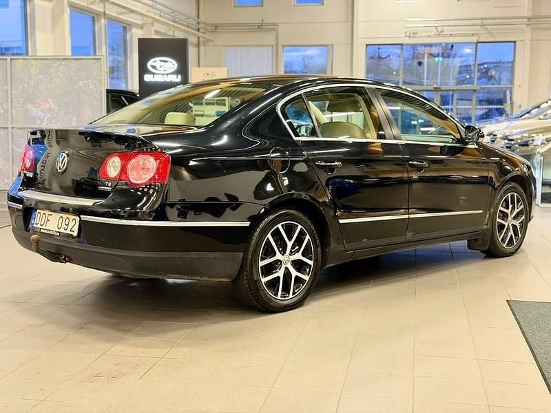 Begagnad VW Passat Sportline 150 HK (110 kW) 2009 Svart Sedan