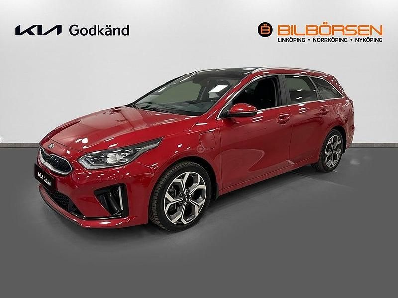 Röd Begagnad 2021 Kia Ceed Sportswagon Advance Kombi | 249 900 kr (Lite dyr) - Bild 1/4
