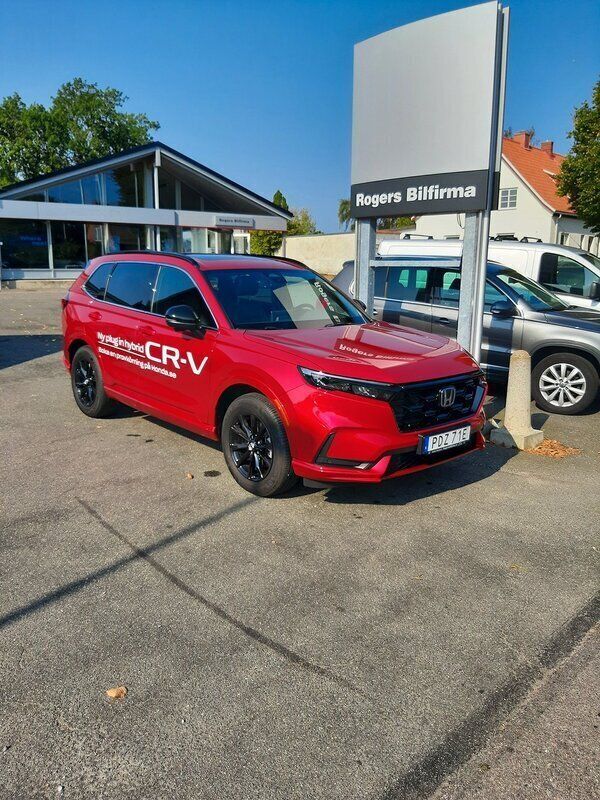 Röd Begagnad 2023 Honda CR-V SUV | 560 000 kr (Dyr) - Bild 1/4