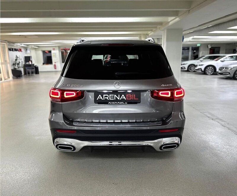Begagnad Mercedes GLB200 AMG 150 HK (110 kW) 2020 Mörkgrå SUV