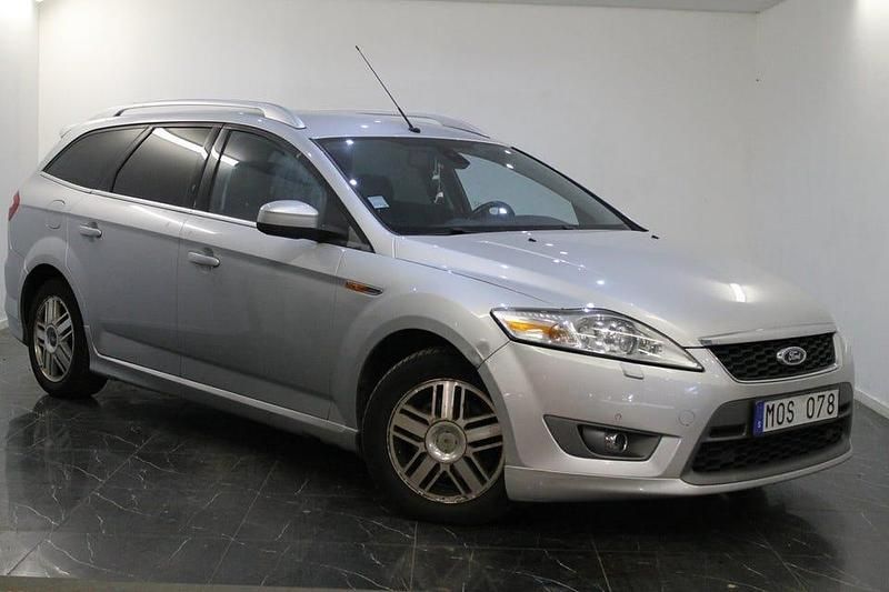 Grå Begagnad 2009 Ford Mondeo Titanium X Kombi | 42 899 kr (Marknadspris) - Bild 1/4