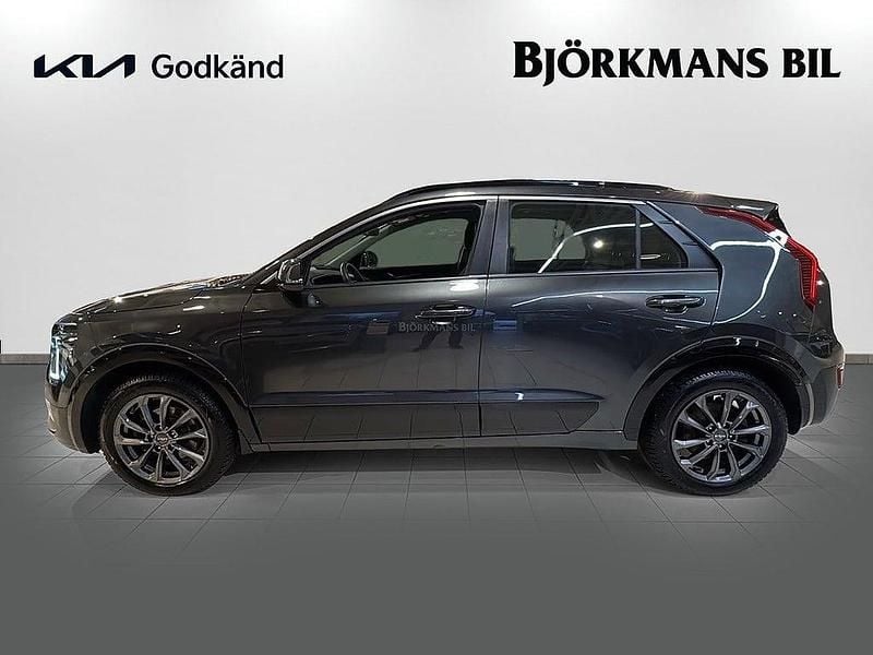 Begagnad Kia Niro 150 kW (204 HK) 2023 Grå SUV
