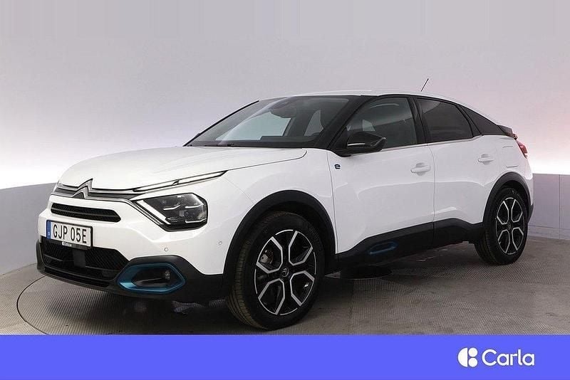 Vit Begagnad 2022 Citroën e-C4 Shine Halvkombi | 204 900 kr (Marknadspris) - Bild 1/4