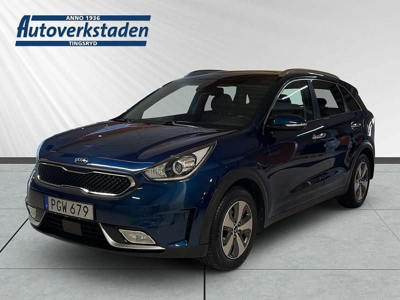 Begagnad Kia Niro Advance 143 HK (105 kW) 2017 Blå SUV