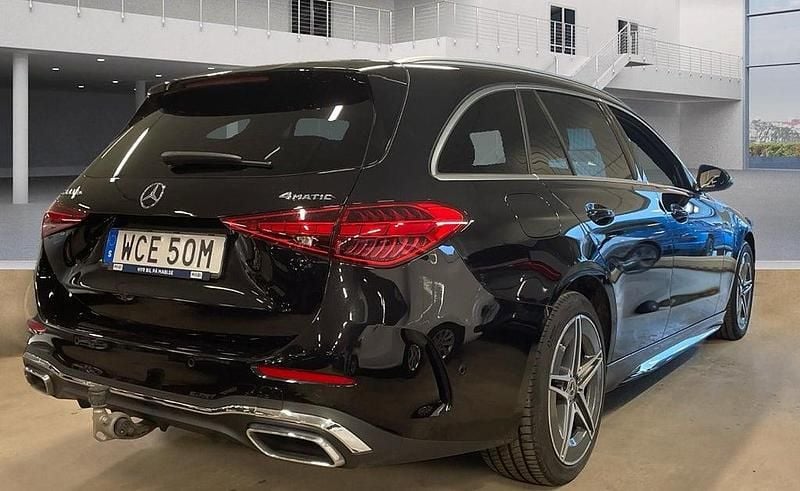 Begagnad Mercedes C300e Premium 313 HK (230 kW) 2025 Svart Kombi