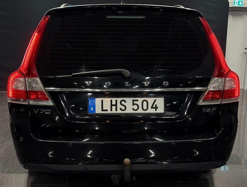 Begagnad Volvo V70 Momentum 180 HK (132 kW) 2014 Svart Kombi
