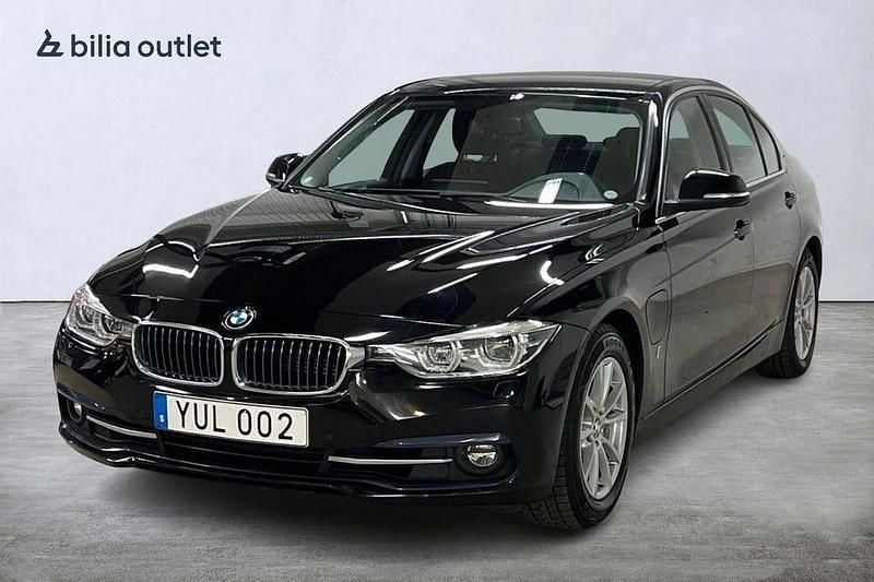 Begagnad BMW 330 Sport Line 252 HK (185 kW) 2018 Svart Sedan