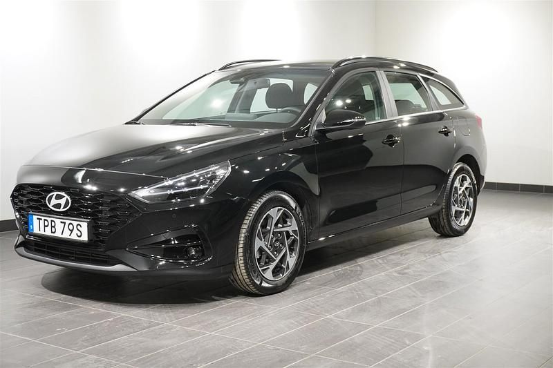 Begagnad Hyundai i30 101 HK (74 kW) 2025 Svart Kombi