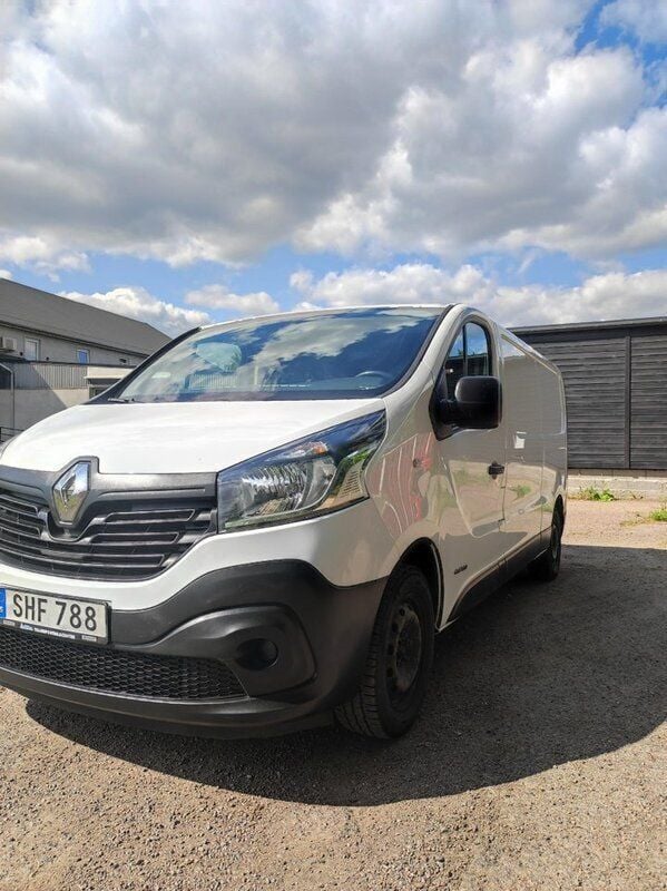 Begagnad 2015 Renault Trafic Van | 99 500 kr (Bra pris) - Bild 1/4