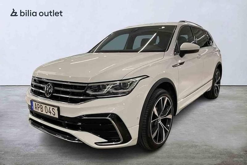 Vit Begagnad 2022 VW Tiguan Allspace SUV | 384 900 kr - Bild 1/1