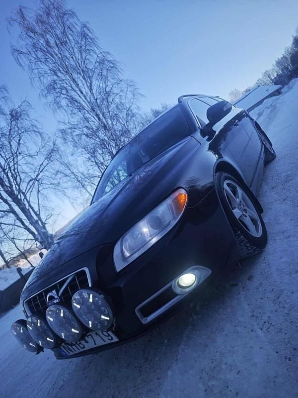 Begagnad Volvo V70 175 HK (128 kW) 2010 Svart Kombi