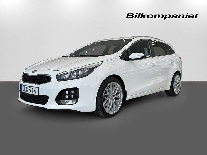 Vit Begagnad 2015 Kia Ceed Sportswagon GT-Line Kombi | 149 900 kr (Lite dyr) - Bild 1/4