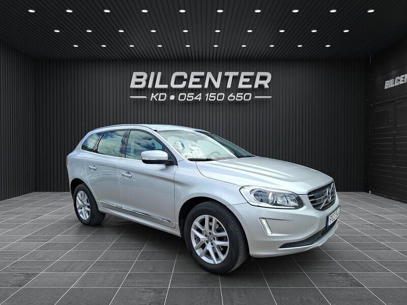 Silver Begagnad 2017 Volvo XC60 Standard SUV | 219 900 kr (Bra pris) - Bild 1/4