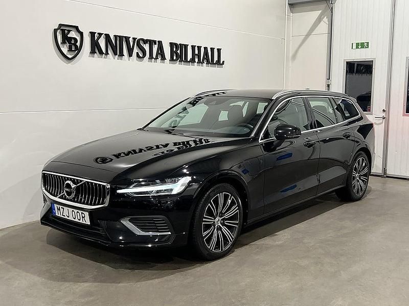 Begagnad 2022 Volvo V60 Inscription Kombi | 308 900 kr (Bra pris) - Bild 1/4