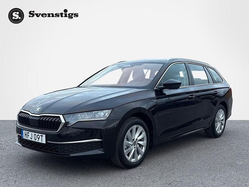 Ny Skoda Octavia 2026 Svart Kombi