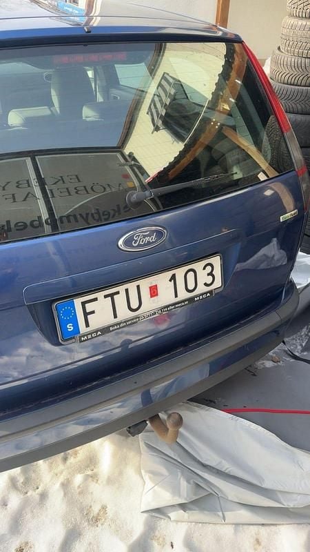 Begagnad Ford Focus 125 HK (91 kW) 2007 Kombi