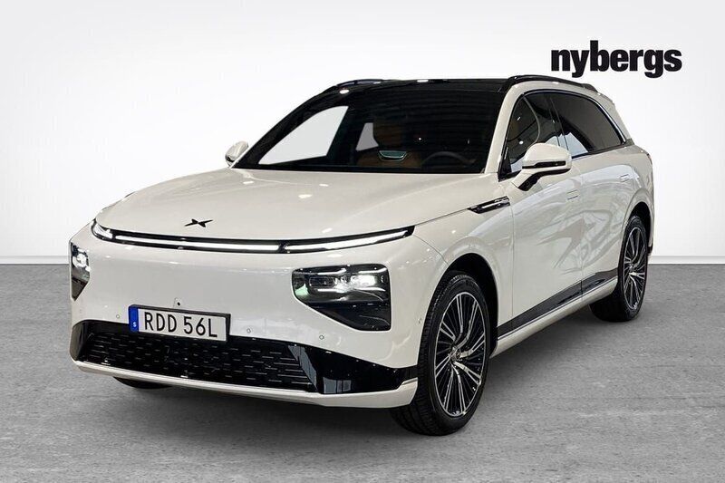 Vit Ny 2024 XPENG G9 AWD Performance SUV | 839 000 kr (Lite dyr) - Bild 1/4