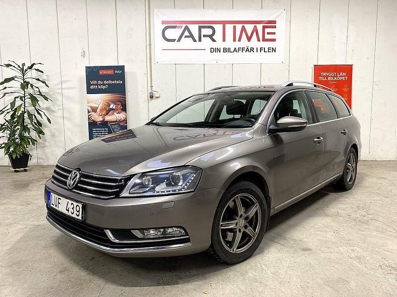 Brun Begagnad 2012 VW Passat Kombi | 57 900 kr (Marknadspris) - Bild 1/4