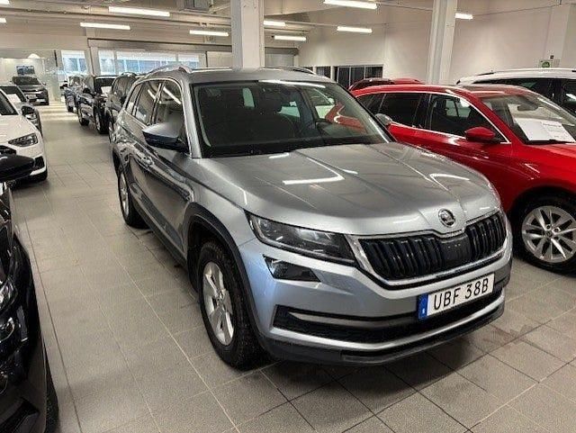 Begagnad Skoda Kodiaq Business Line 190 HK (139 kW) 2019 Grå SUV