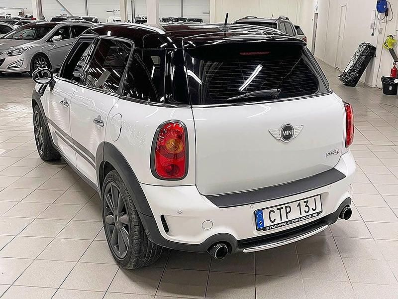 Begagnad Mini Cooper S Countryman 184 HK (135 kW) 2011 Vit SUV